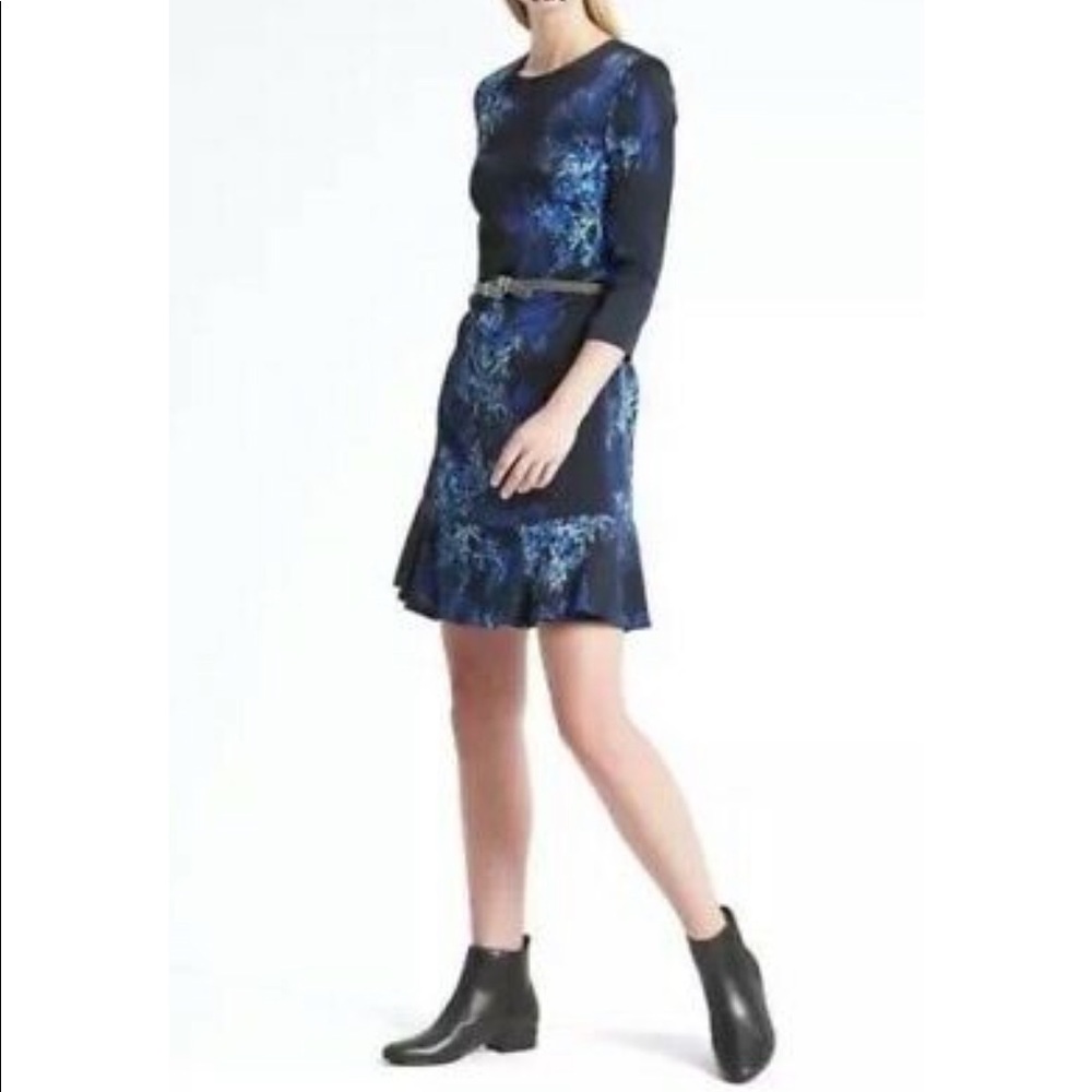 Banana Republic Floral Print 3/4 Length Sleeve Ruffle Hem Dress